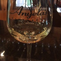 Photo taken at Anyela&amp;#39;s Vineyard by Sunny on 8/27/2016