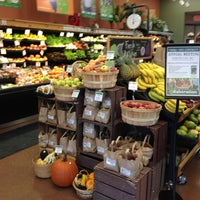 รูปภาพถ่ายที่ Viroqua Food Co-op โดย Adam S. เมื่อ 10/7/2012