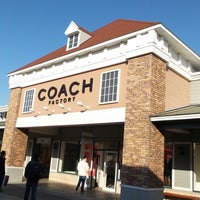 Coach 佐野アウトレット 1 Tip From 244 Visitors