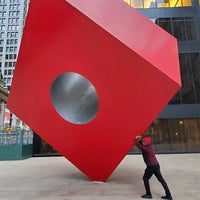 Photo taken at Red Cube by Isamu Noguchi by Perry D. on 10/27/2020