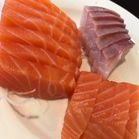 Photo taken at Sushi Unlimited by nutmeg on 9/21/2019