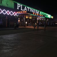 Foto diambil di Platinum Casino &amp;amp; Hotel oleh Emir B. pada 7/11/2017