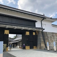 Photo taken at Higashi-Otemon Gate by Massara Nati …. on 4/3/2022