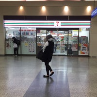 セブンイレブン ハートインjr姫路駅南口店 1 Tip From 156 Visitors