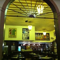 รูปภาพถ่ายที่ Bar do Ferreira โดย Alex M. เมื่อ 11/21/2011
