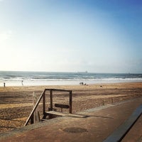 Foto diambil di Praia de Carcavelos oleh Pedro M. pada 12/20/2012