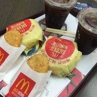 Photo taken at McDonald&amp;#39;s by Minsub K. on 7/9/2016