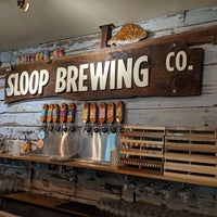 Photo taken at Sloop Brewing @ The Barn by Ted E. on 8/4/2019