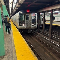 Photo taken at MTA Subway - Forest Hills/71st Ave (E/F/M/R) by Luke C. on 1/4/2024