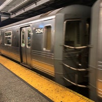 Photo taken at MTA Subway - Lexington Ave/63rd St (F/Q) by Luke C. on 7/19/2023