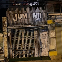 2/19/2023 tarihinde Luke C.ziyaretçi tarafından Jumanji Coffee &amp;amp; Games'de çekilen fotoğraf