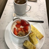 Photo taken at United Club by Alex L. on 9/27/2018
