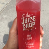 Foto tirada no(a) The Juice Shop por Rosie Mae em 9/1/2016