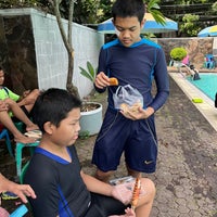 Photo taken at Tirta Mas Swimming Pool by Danny A. on 12/3/2022