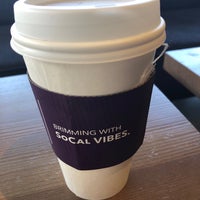 Photo taken at The Coffee Bean &amp;amp; Tea Leaf by Victoria M. on 6/15/2018