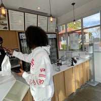 Photo taken at Pressed Juicery by Victoria M. on 4/26/2021
