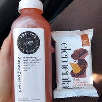Photo taken at Pressed Juicery by Victoria M. on 6/23/2019