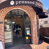 Photo taken at Pressed Juicery by Victoria M. on 6/24/2019