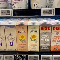 Photo taken at Erewhon Natural Foods Market by Victoria M. on 4/16/2024