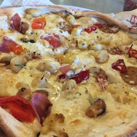 Photo taken at Mod Pizza by Stephen O. on 2/3/2016