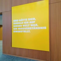 Photo taken at Bundesarbeitsgericht by Axel on 12/10/2019