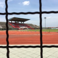 Photo taken at Chalermprakiat Min Buri Sports Center by Chayaphruek U. on 8/22/2016