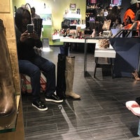 Steve Madden - 1 tip from 34 visitors