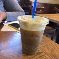 Photo taken at Peet&amp;#39;s Coffee &amp;amp; Tea by The Style Dancer on 5/4/2018