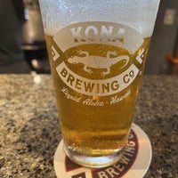 Photo taken at Kona Brewing Co. by Lori B. on 3/22/2022