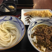 Photo taken at Marugame Udon by 昼寝 on 1/17/2018