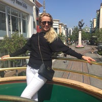 Photo taken at The Trolley At The Grove by Юлия M. on 5/30/2017
