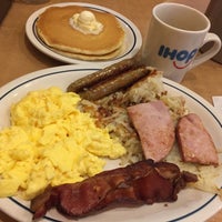 Photo taken at IHOP by Lily A. on 7/21/2017