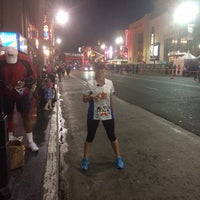 4/5/2014 tarihinde Gloria G.ziyaretçi tarafından Hollywood Half Marathon &amp; 5k / 10k'de çekilen fotoğraf