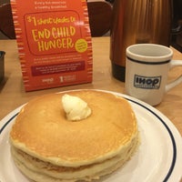 Photo taken at IHOP by Pia F. on 8/23/2016