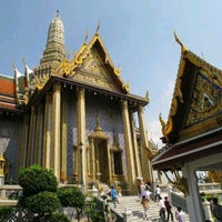 Photo taken at Grand Palace Wat Phra Kaew by linascha h. on 3/1/2013