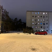 Photo taken at Merikorttikujan kääntöpaikka by Aapo S. on 12/11/2023
