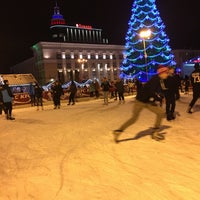Photo taken at Каток на площади Ленина by Diana P. on 12/27/2016