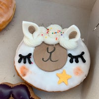 Foto tirada no(a) Gonutz with Donuts por Kevin C. em 3/21/2021