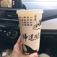 Photo taken at 樺達奶茶 Huada Milk Tea by Janice K. on 7/14/2019