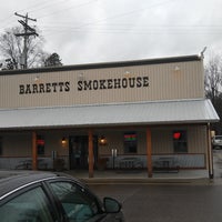 Foto tomada en Barrett&amp;#39;s Smokehouse  por Jay K. el 3/31/2018