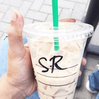Photo prise au Starbucks AUK par S le11/21/2016