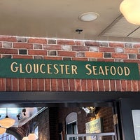 Foto diambil di Turner Seafood Grill &amp;amp; Market at Lyceum Hall oleh Jason D. pada 10/16/2022