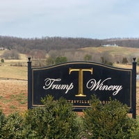 Foto tirada no(a) Trump Winery por Jason D. em 3/13/2021