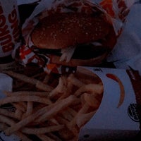 Photo taken at Burger King by ❤️🖤🌹gülüm&amp;amp;çağlar🌹🖤❤️ on 7/1/2021