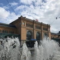 Photo taken at Hannover Hauptbahnhof by Michael on 9/12/2017