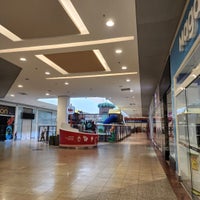 Photo taken at São Gonçalo Shopping by Wellington M. on 5/13/2023