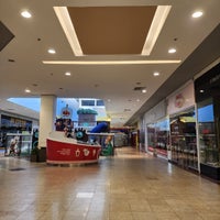 Photo taken at São Gonçalo Shopping by Wellington M. on 4/24/2023