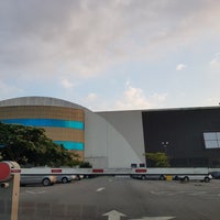 Photo taken at Estacionamento by Wellington M. on 1/23/2019