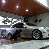 Photo taken at G&amp;#39;zox Auto Detailing by Arich Y. on 1/23/2013