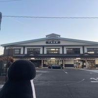 Photo taken at Shimosuwa Station by るるる on 1/9/2024